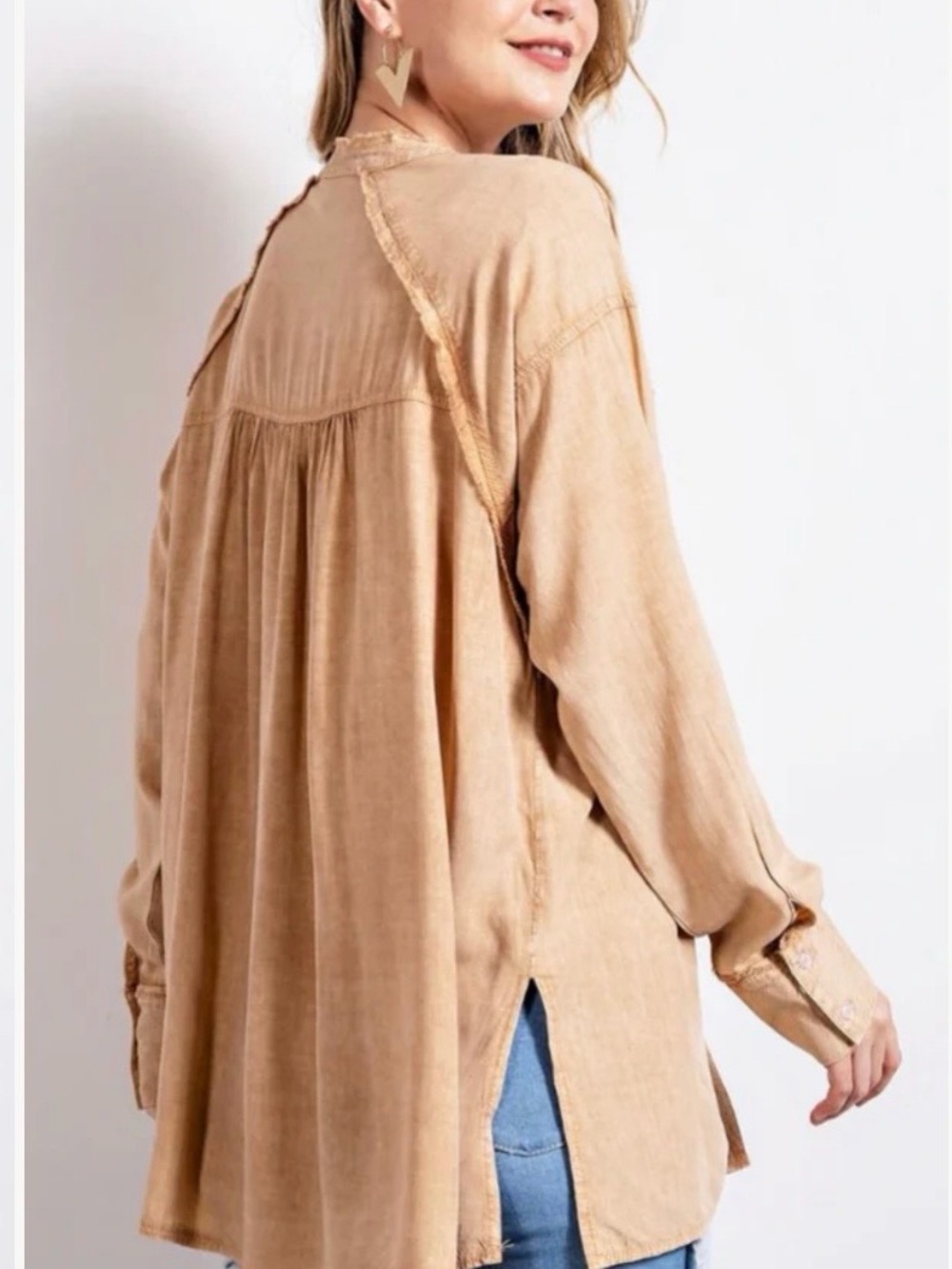 Easel Los Angeles Urma button down tunic top. - Picture 10 of 10